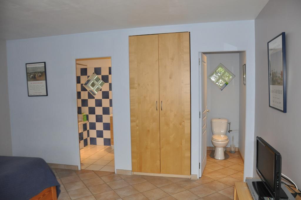 Chambre D'Hotes De L'Estuaire La Rivière-Saint-Sauveur Екстериор снимка