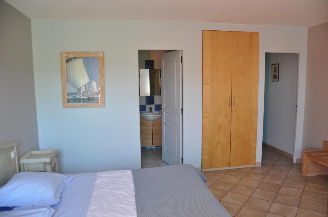 Chambre D'Hotes De L'Estuaire La Rivière-Saint-Sauveur Екстериор снимка