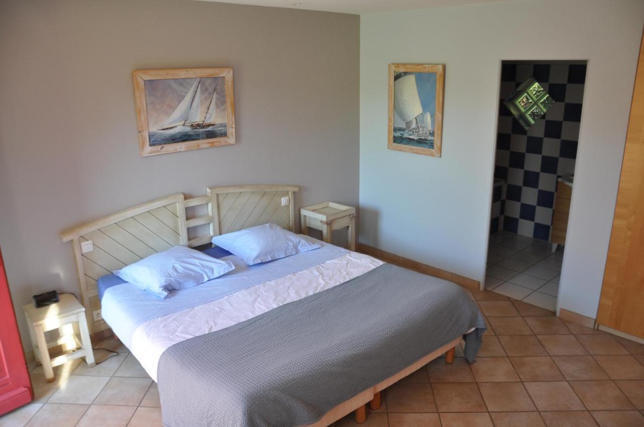 Chambre D'Hotes De L'Estuaire La Rivière-Saint-Sauveur Екстериор снимка