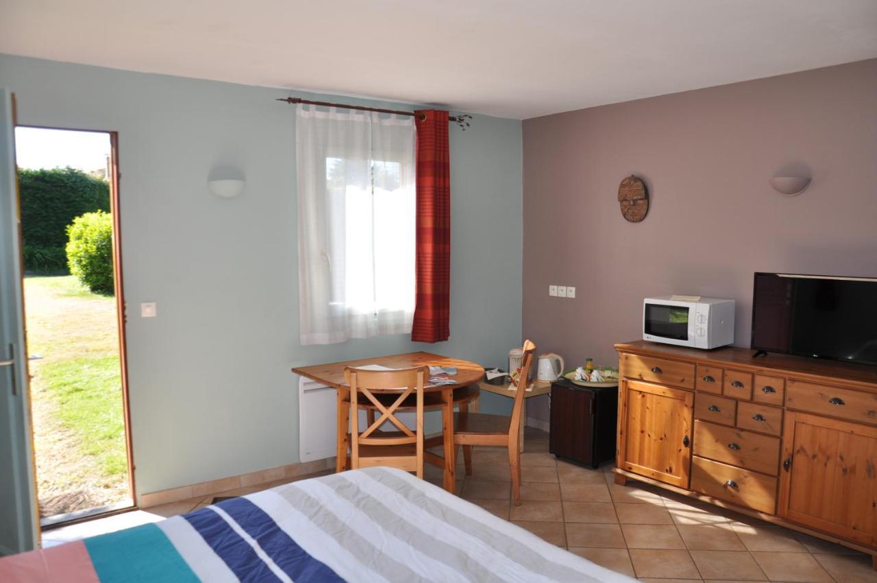 Chambre D'Hotes De L'Estuaire La Rivière-Saint-Sauveur Екстериор снимка
